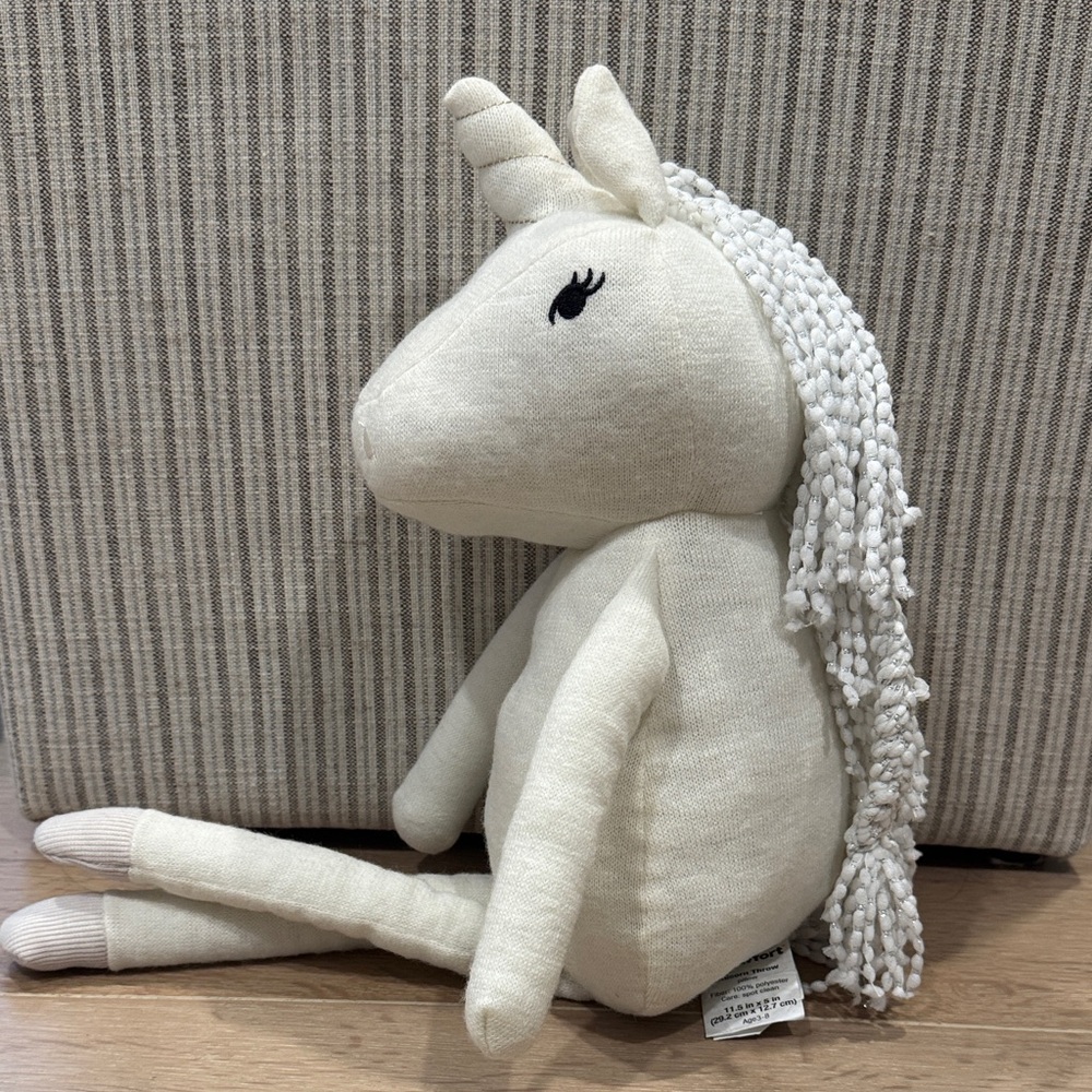 Pillowfort Unicorn Plush - Picture 2 of 3